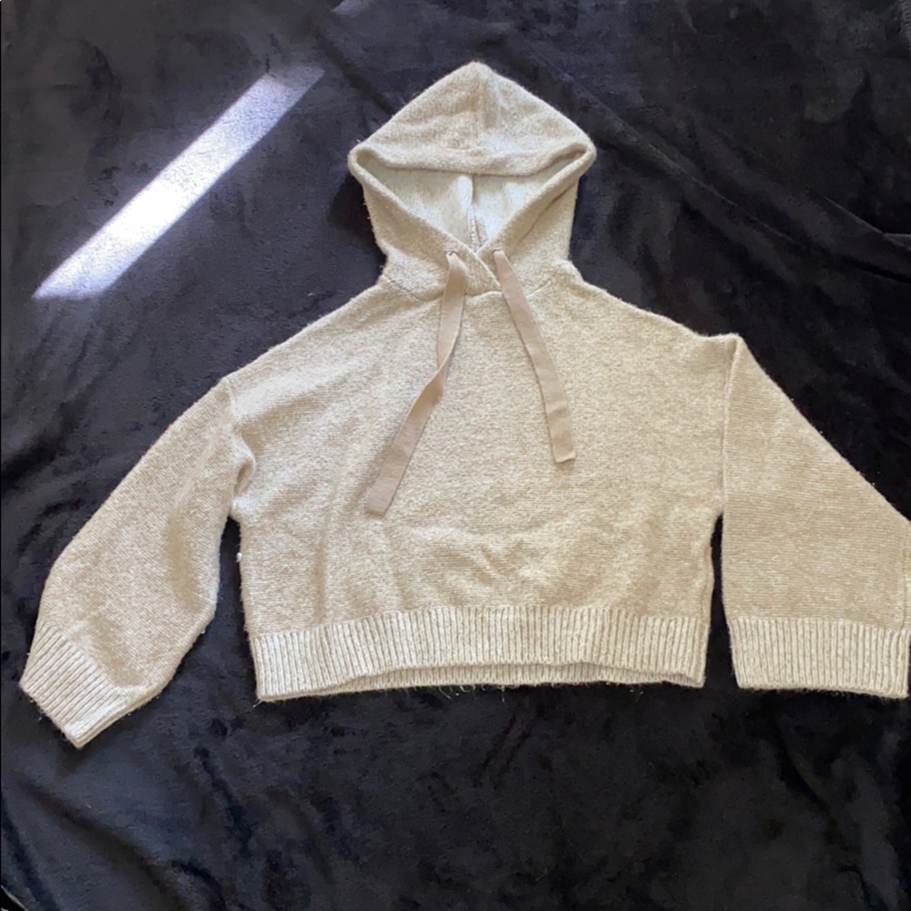 Cropped pullover